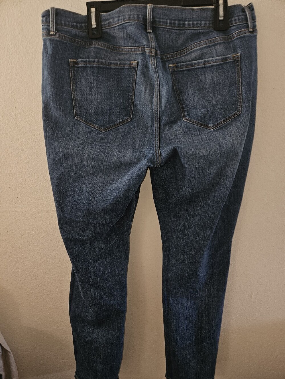 Old Navy Womans Old Navy Curvy Mid Rise Jeans Size 16 - Picture 11 of 12